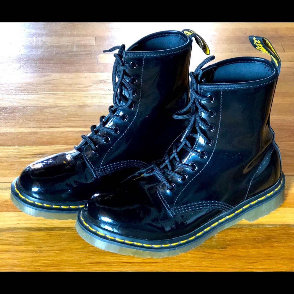 DOC MARTEN Mint! 1460 Patent Leather Boots